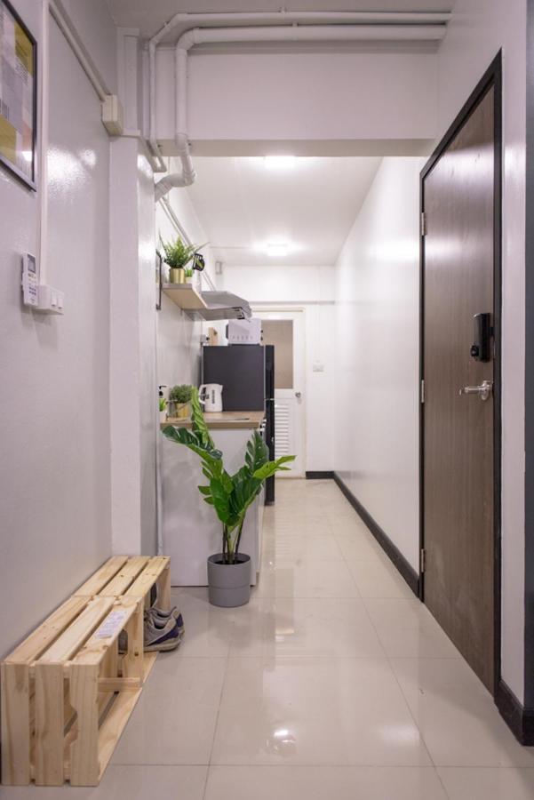 T1 Large Studio Full Kitchen 100M. To Bts Bangkok Exteriör bild